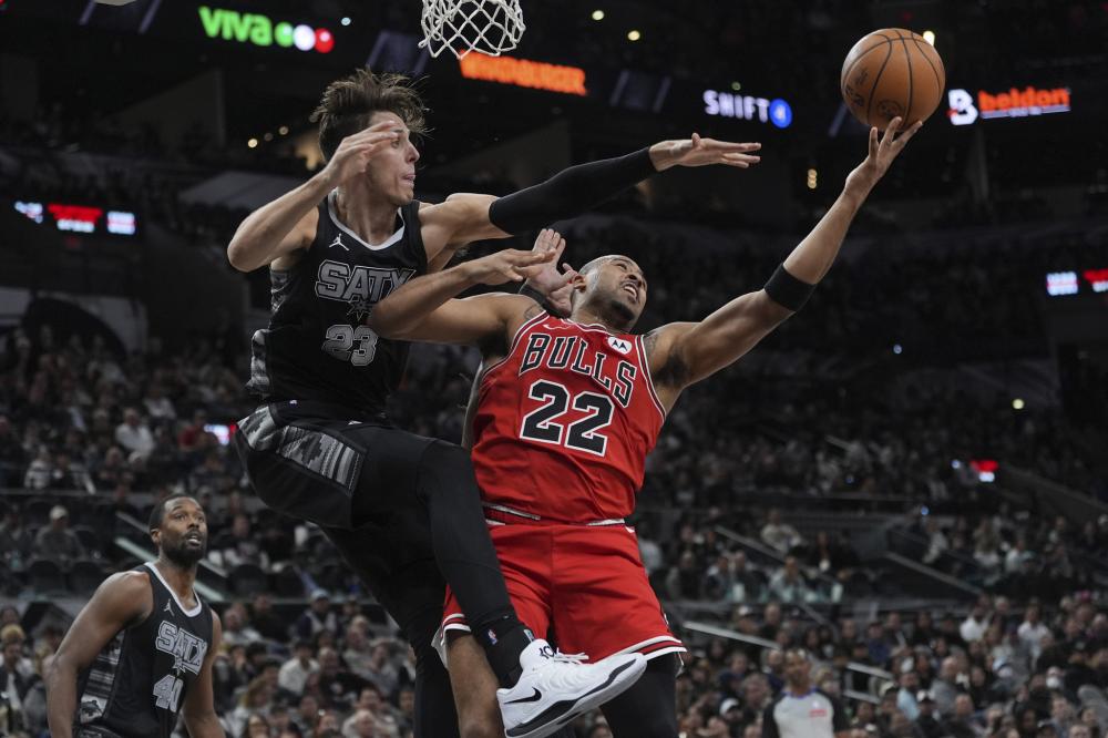 巩固阵容的 巩固阵容的