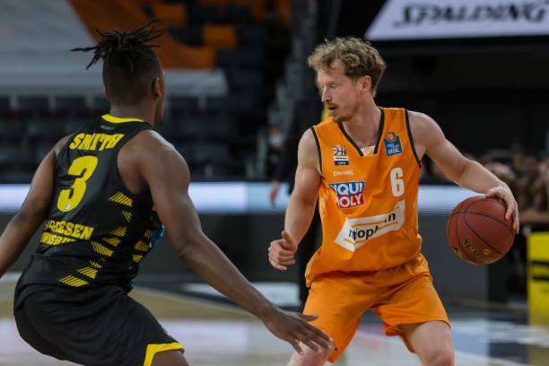 他所呼吁的 他所呼吁的